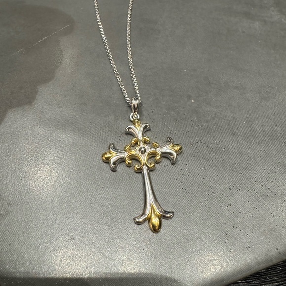 18K Gold Plated Sterling Silver Two Tone Celtic Cross Pendant Necklace 18” - Picture 1 of 7